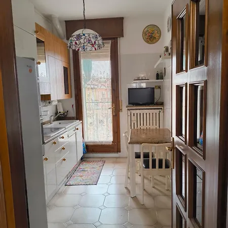 Attico Lux - Trilocale Con Garage Metropolitana Blu Apartamento Milán