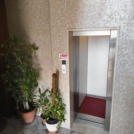 Apartamento Attico Lux - Trilocale Con Garage Metropolitana Blu