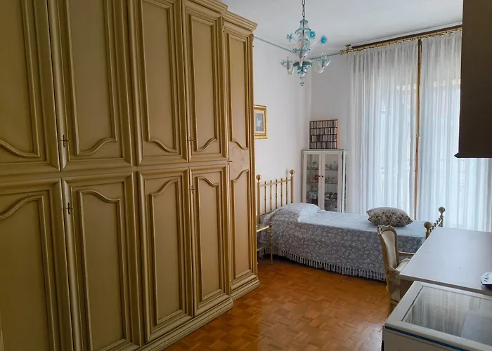 Attico Lux - Trilocale Con Garage Metropolitana Blu Appartement